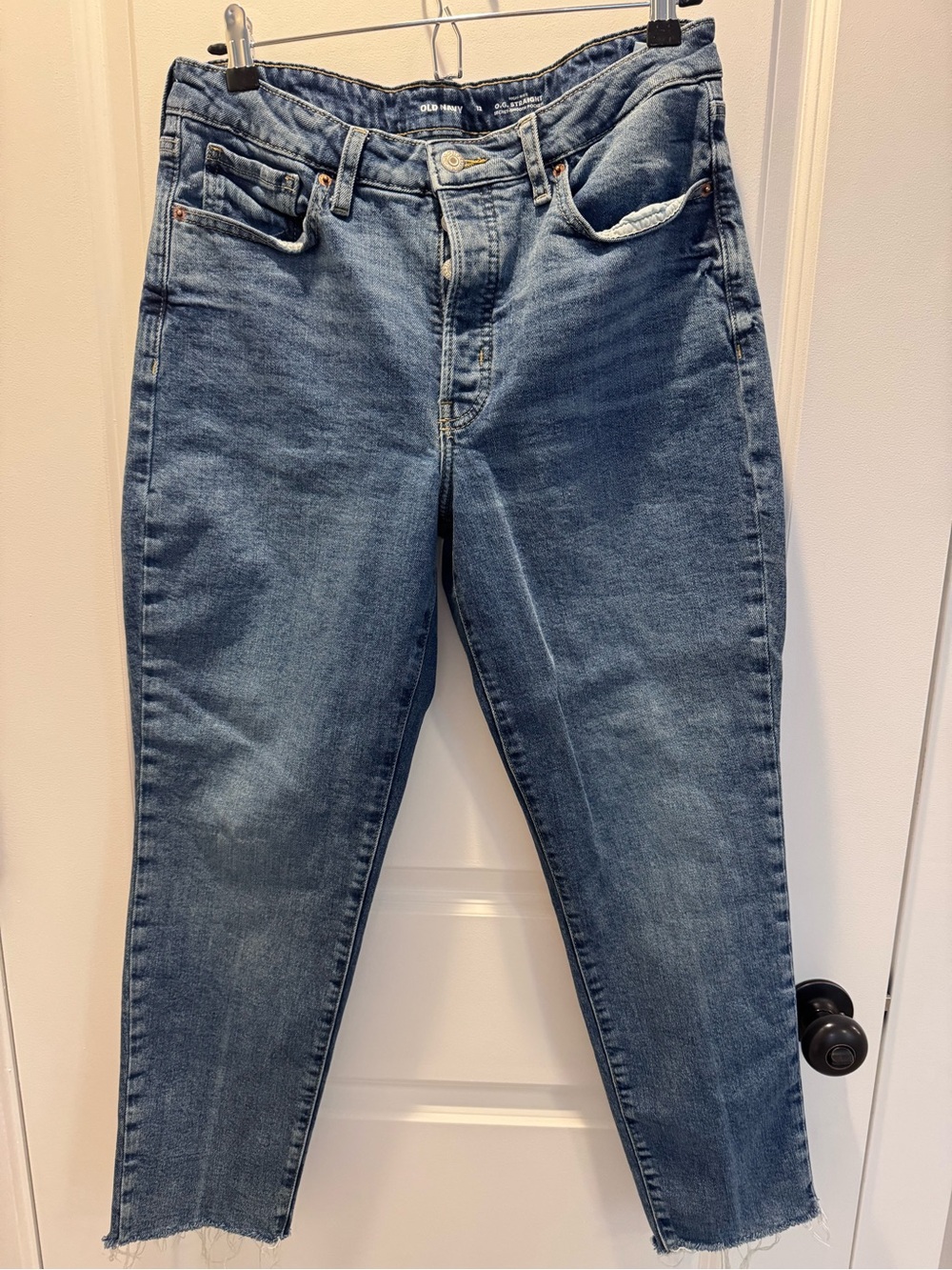 Old Navy Women's High-Rise Straight Jeans in Medium Blue Wash